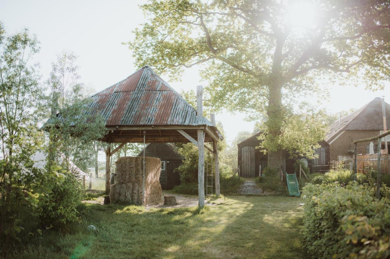 Landhoeve Hotell Oosterwolde  Exteriör bild
